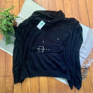 NWT Canadian Graffiti Belted Sweater Poncho